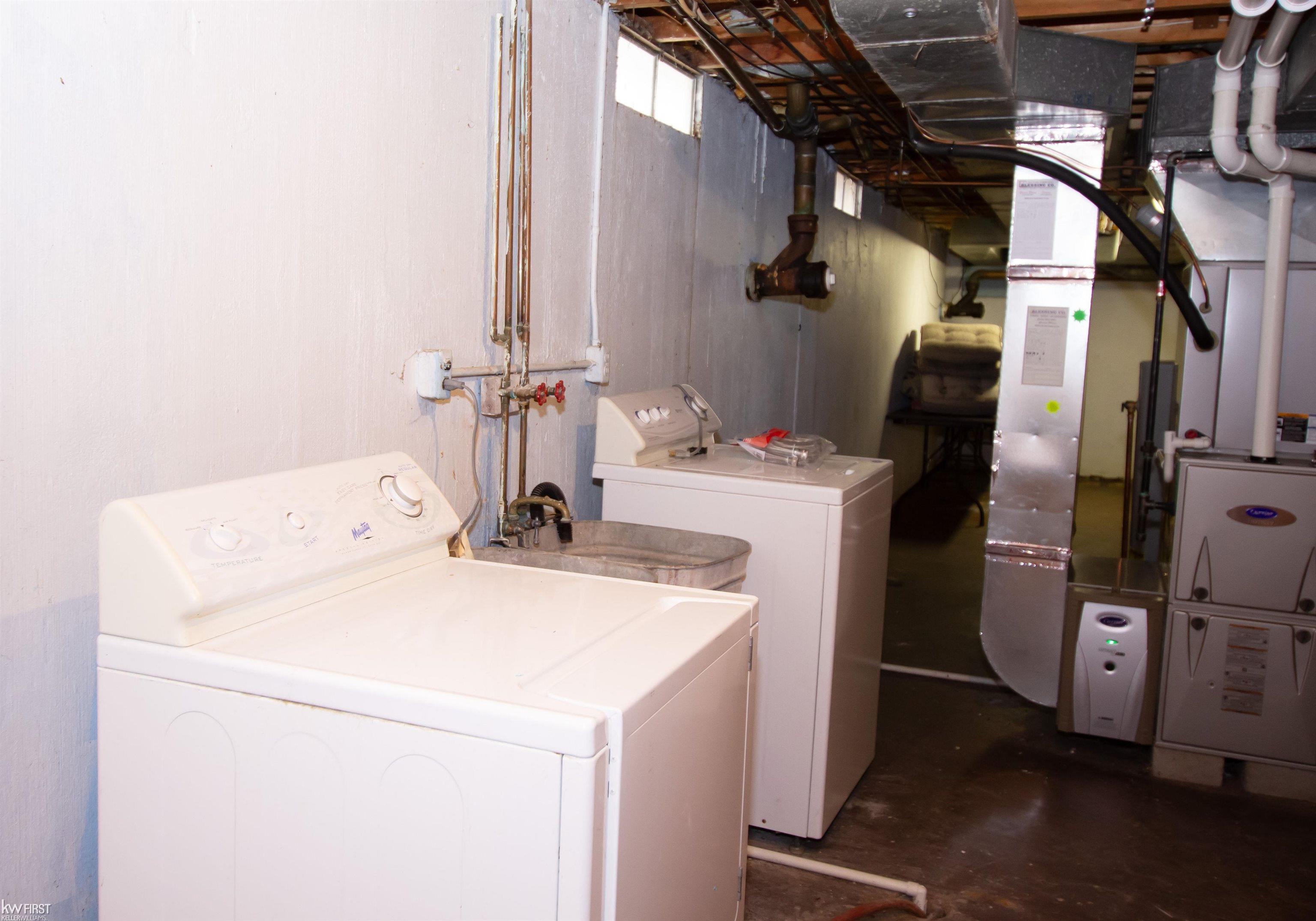 3527 North Genesee Road Flint, MI 48506 - Photo 24 of 27 50165356-dcab1faf-5508-4675-8f64-1d10bc4ec38f.JPG