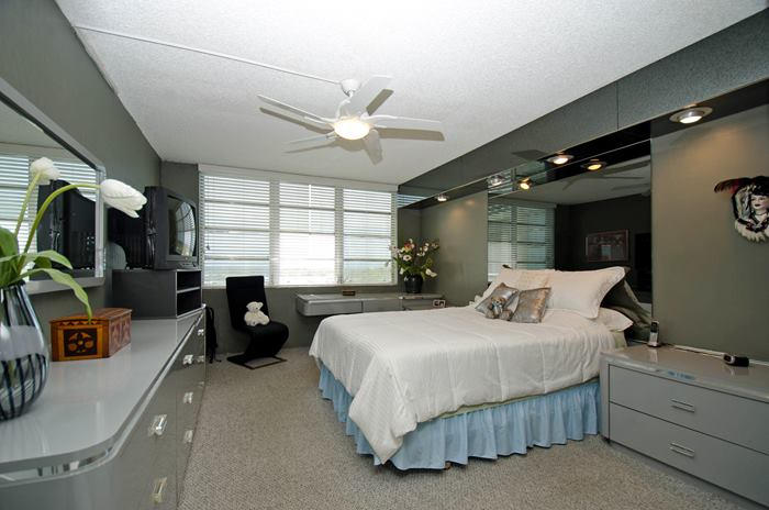 3507 Oaks Way, Unit 804 Pompano Beach, FL 33069 - Photo 17 of 17 masterbedroom_700