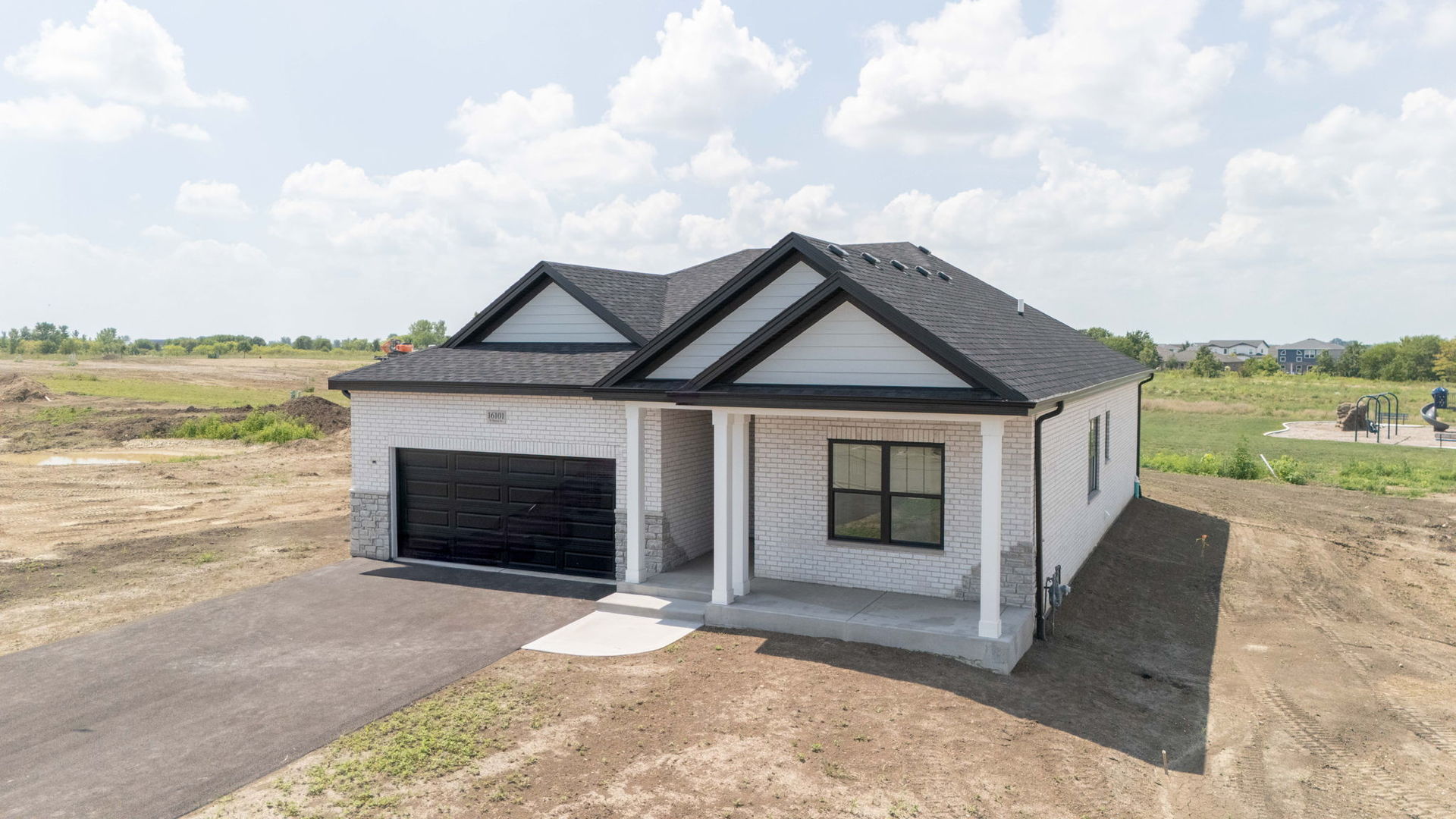 16101 West Benck Street Manhattan, IL 60442 - Photo 2 of 22