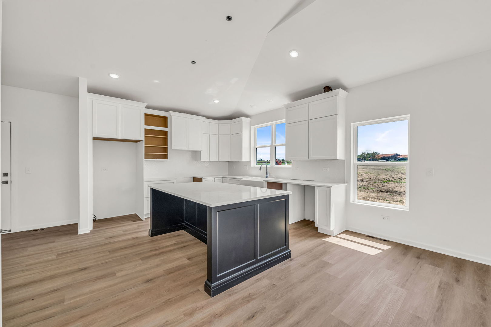 16101 West Benck Street Manhattan, IL 60442 - Photo 4 of 22