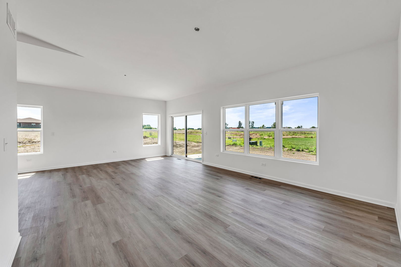 16101 West Benck Street Manhattan, IL 60442 - Photo 8 of 22