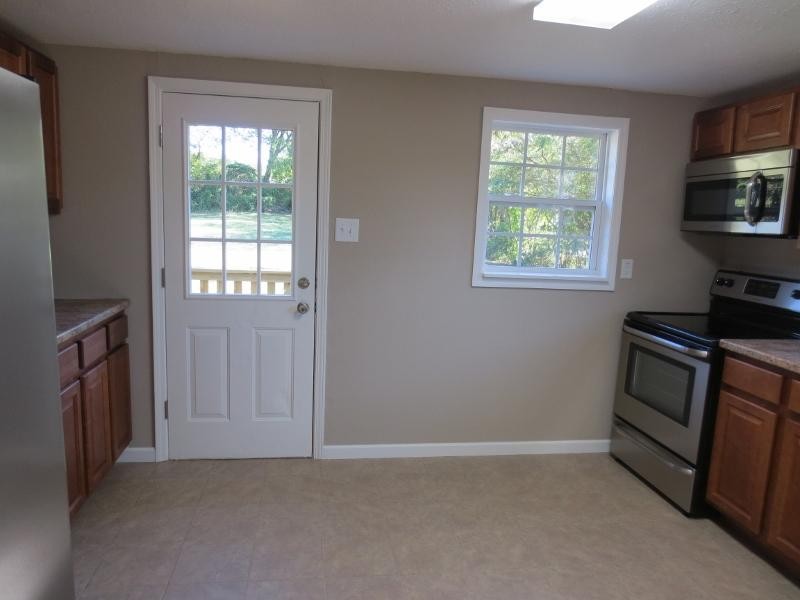 627 Old Cemetery Road Madisonville, TN 37354 - Photo 21 of 40 Gallery Image 21