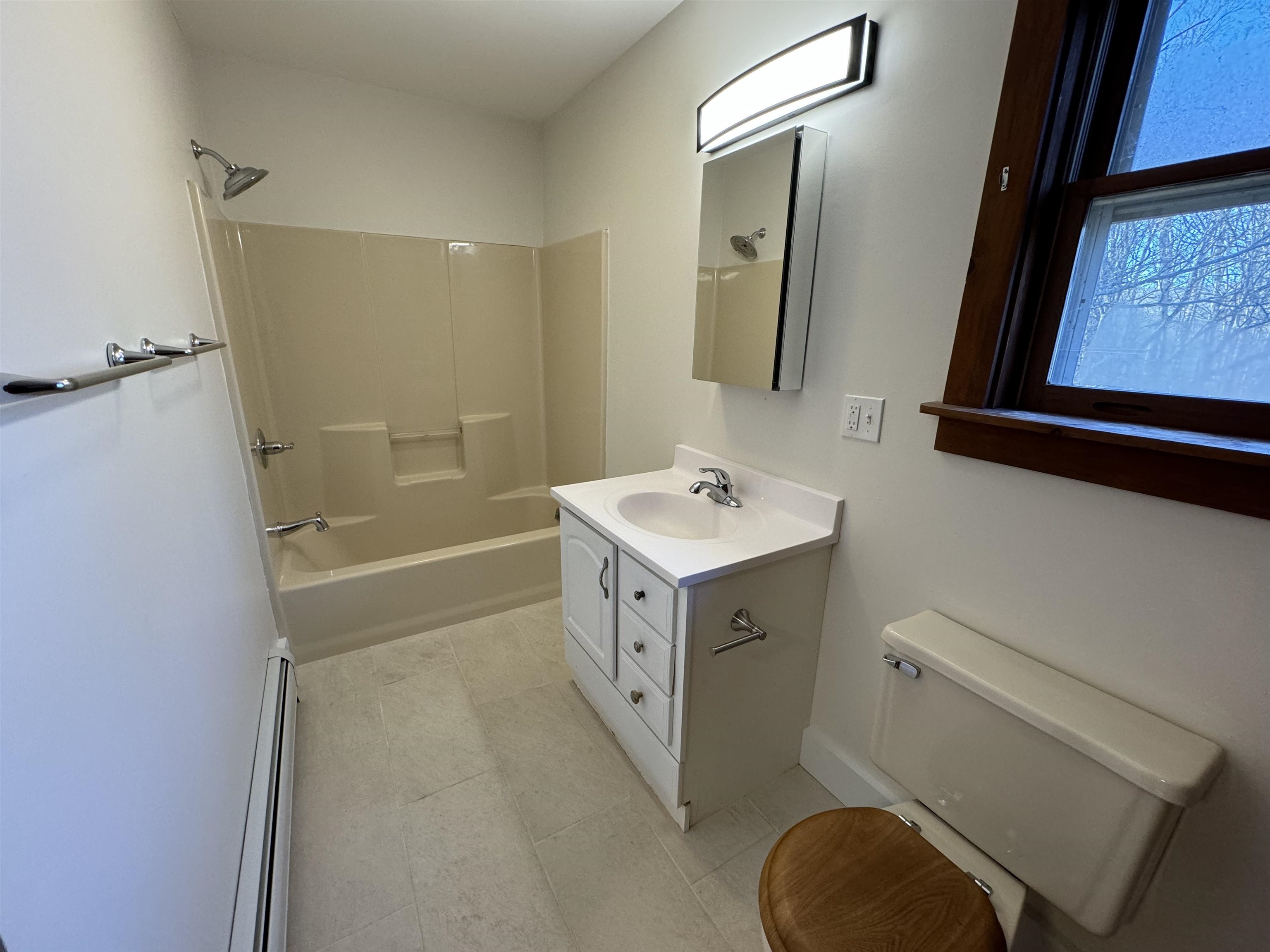 51 Cabot Lane Walpole, NH 03608 - Photo 12 of 29 Gallery Image 12