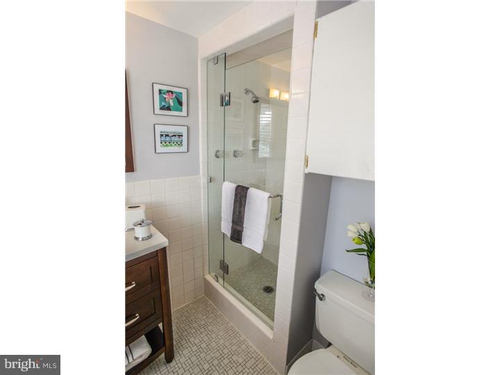 524 St Davids Road Wayne, PA 19087 - Photo 15 of 19 Master Bathroom