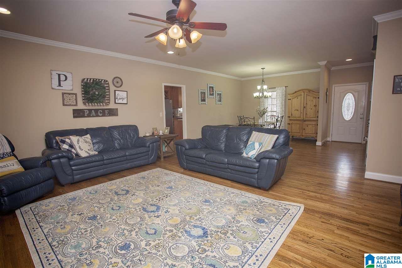 1960 Paradise Valley Road Gardendale, AL 35071 - Photo 4 of 41