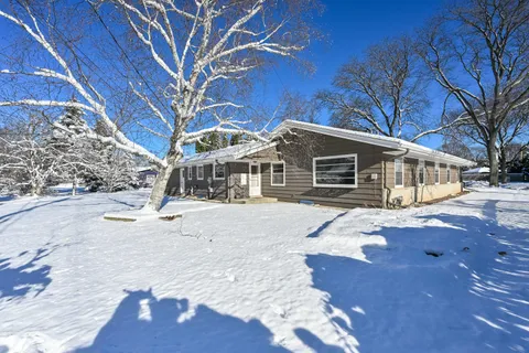 $725,000 | 7711 North Van Dyke Road, Fox Point, WI 53217