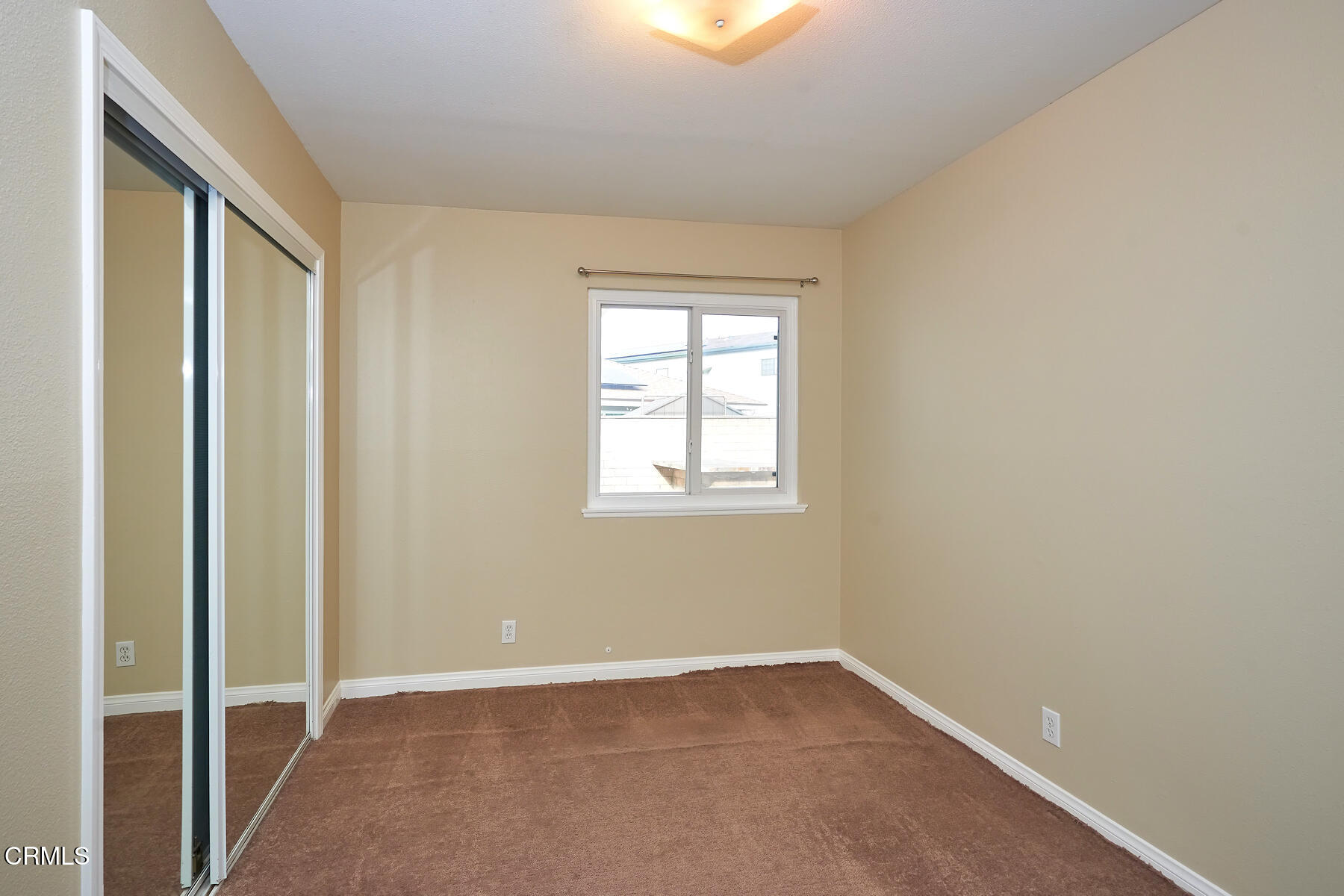 1700 Arlene Avenue Oxnard, CA 93036 - Photo 16 of 29 an empty room with windows