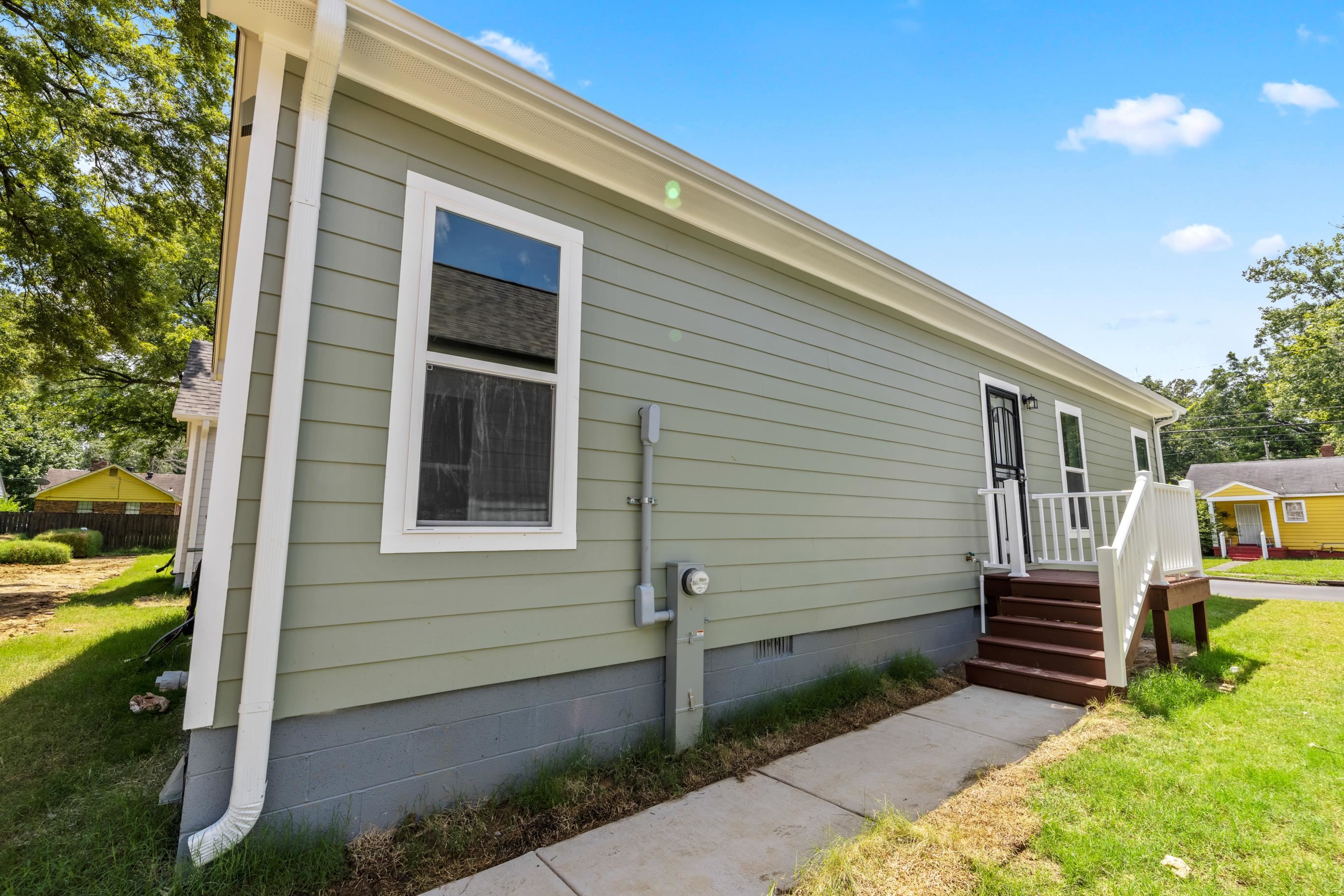 820 Semmes Street Memphis, TN 38111 - Photo 14 of 15 View of home's exterior featuring a yard and crawl space