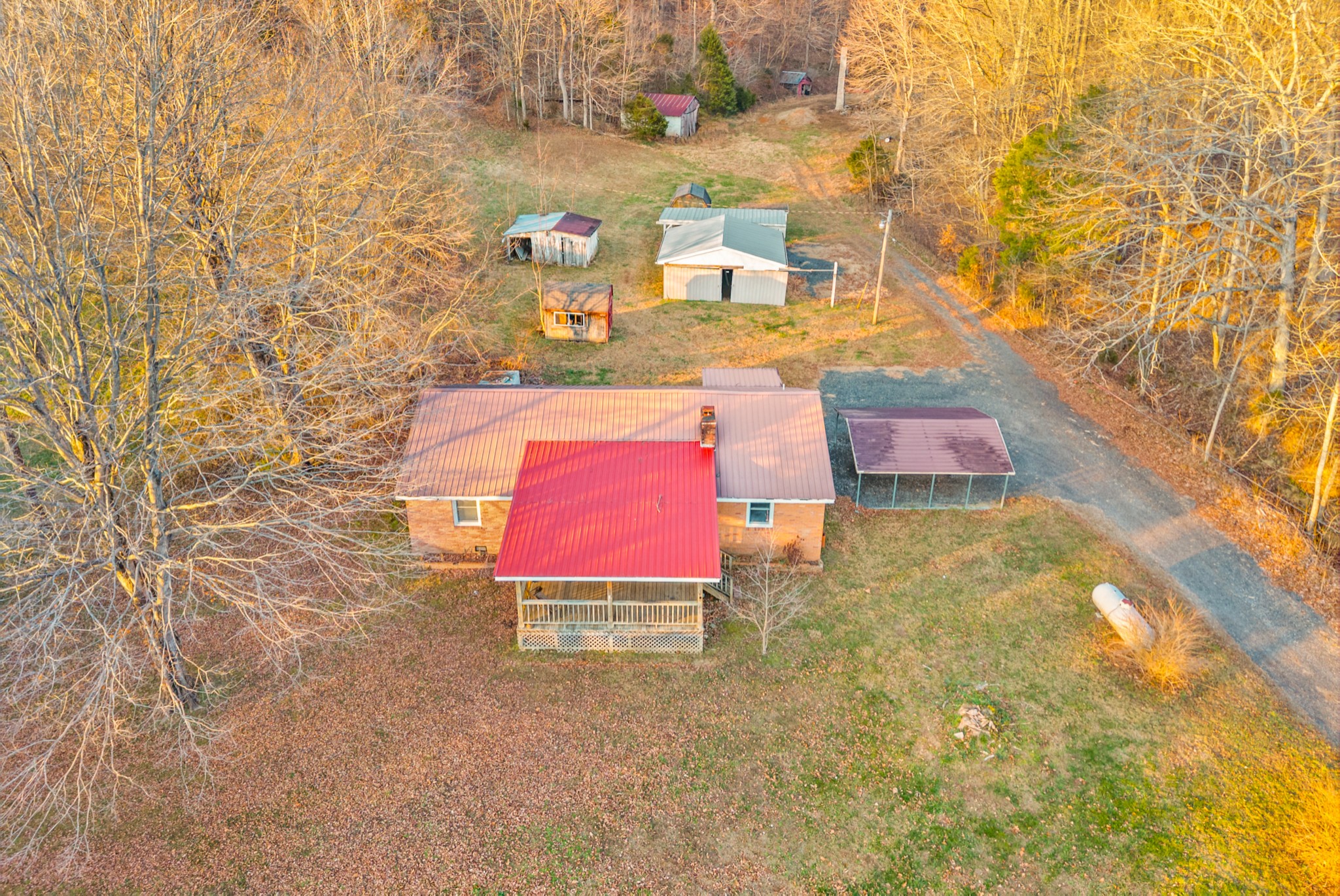 1667 McWhorter Road Cunningham, TN 37052 - Photo 34 of 35 Gallery Image 34