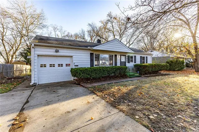 $170,000 | 9005 East 74th Street, Raytown, MO 64133