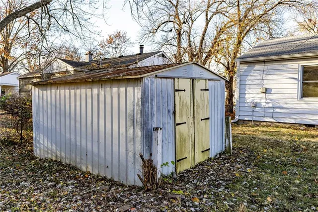 $170,000 | 9005 East 74th Street, Raytown, MO 64133