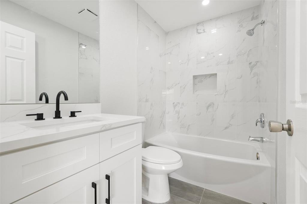 609 Carmel Road Venice, FL 34293 - Photo 12 of 16 Gallery Image 12