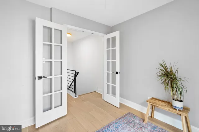 $680,000 | 725 South 15th Street, Philadelphia, PA 19146