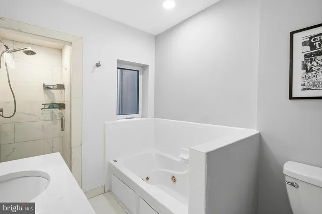 $680,000 | 725 South 15th Street, Philadelphia, PA 19146