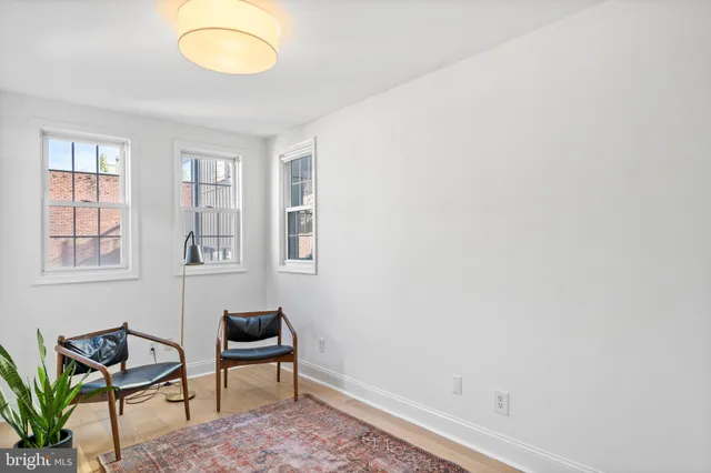 $680,000 | 725 South 15th Street, Philadelphia, PA 19146