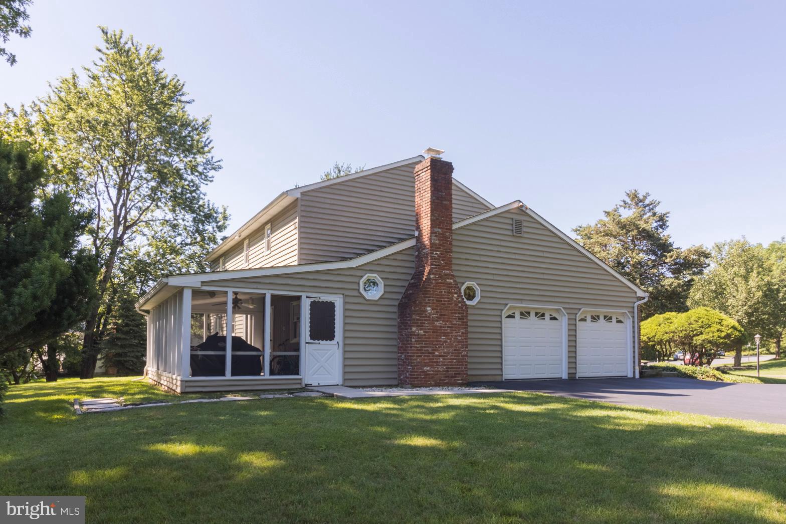 1393 Deer Run Road Hatfield, PA 19440 - Photo 2 of 20