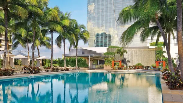 $15,000 | 1435 Brickell Avenue, Unit 3307, Miami, FL 33131