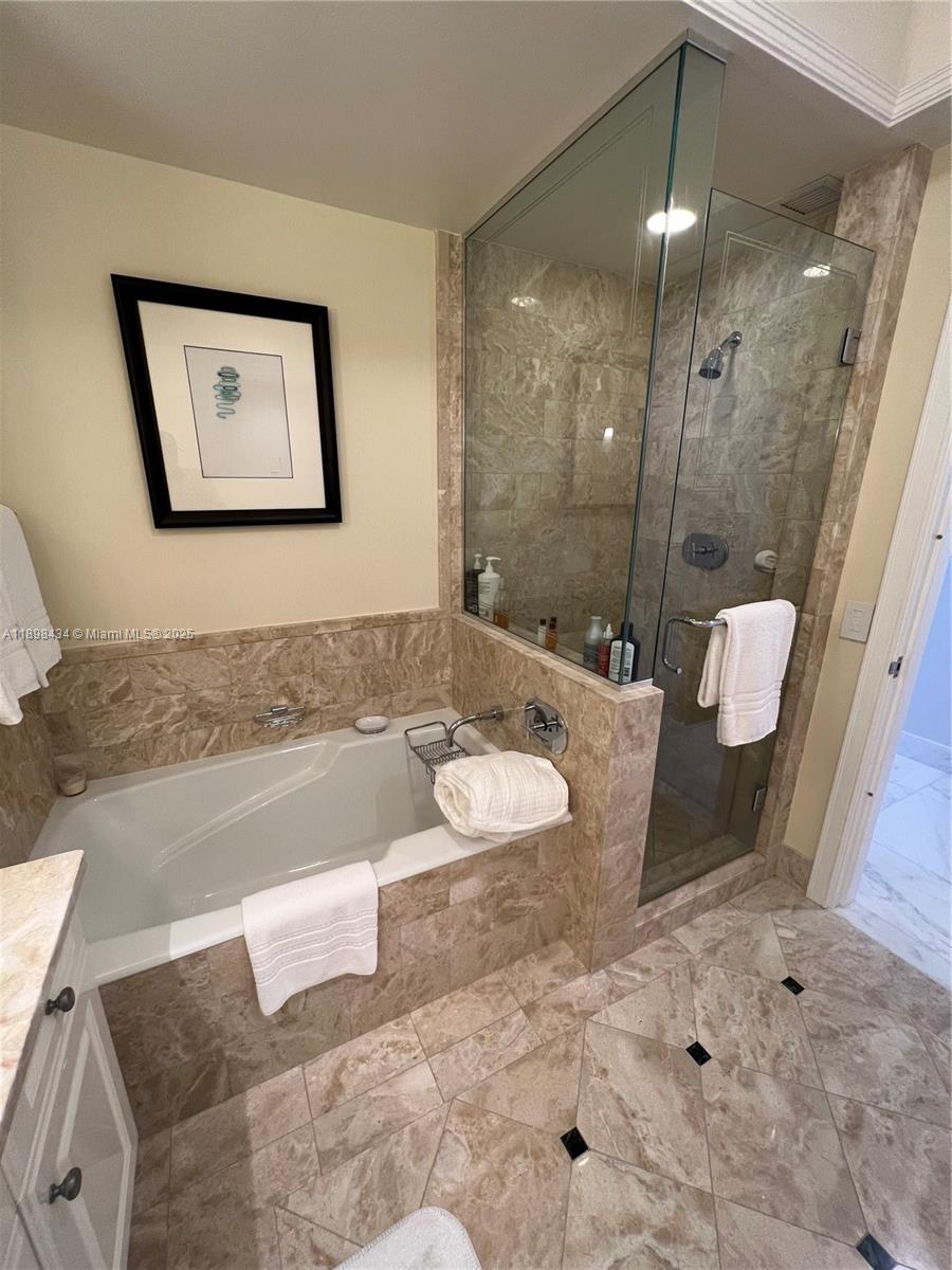 1435 Brickell Avenue, Unit 3307 Miami, FL 33131 - Photo 25 of 77