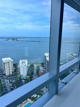 $15,000 | 1435 Brickell Avenue, Unit 3307, Miami, FL 33131