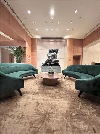 $15,000 | 1435 Brickell Avenue, Unit 3307, Miami, FL 33131