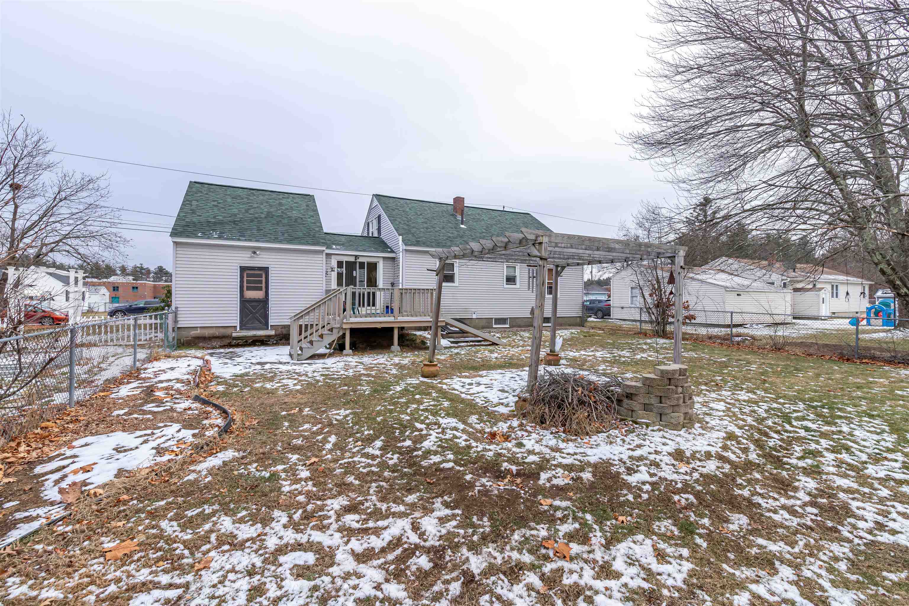 11 Elizabeth Street Rochester, NH 03867 - Photo 41 of 51
