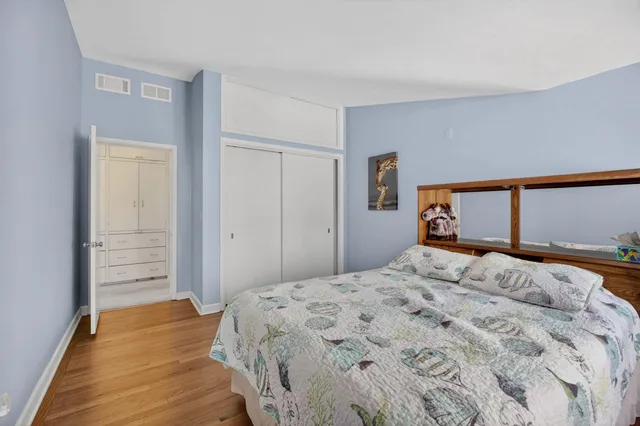 $375,000 | 3232 26th Street, Moline, IL 61265