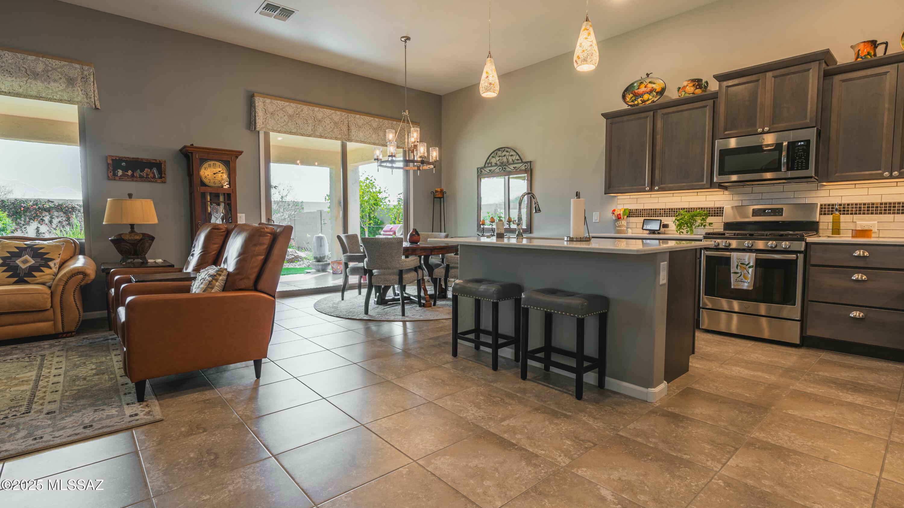 62361 East Border Rock Road Saddlebrooke, AZ 85739 - Photo 2 of 15 Gallery Image 2