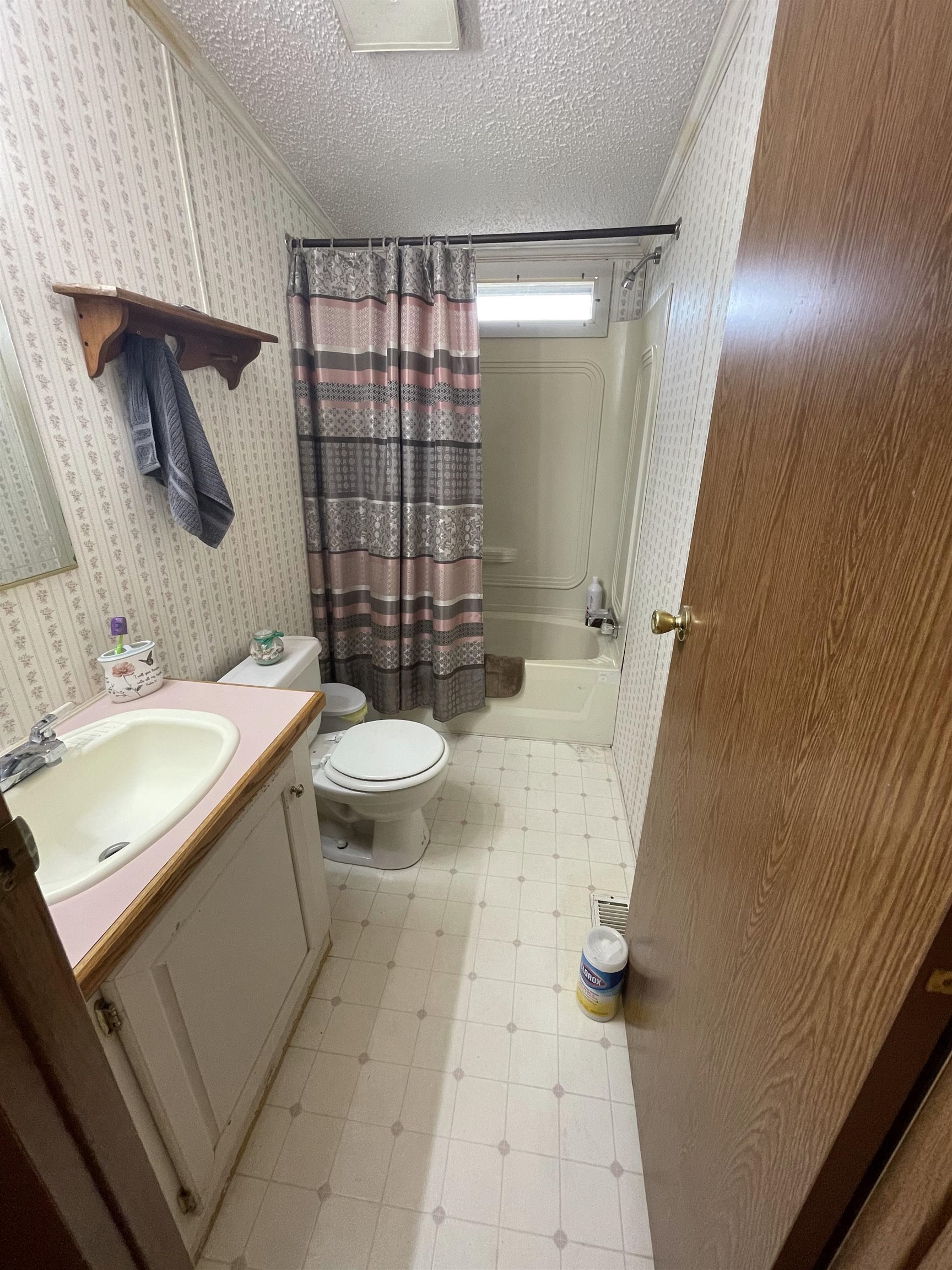 27 Mountain View Road Bennington, VT 05201 - Photo 19 of 22