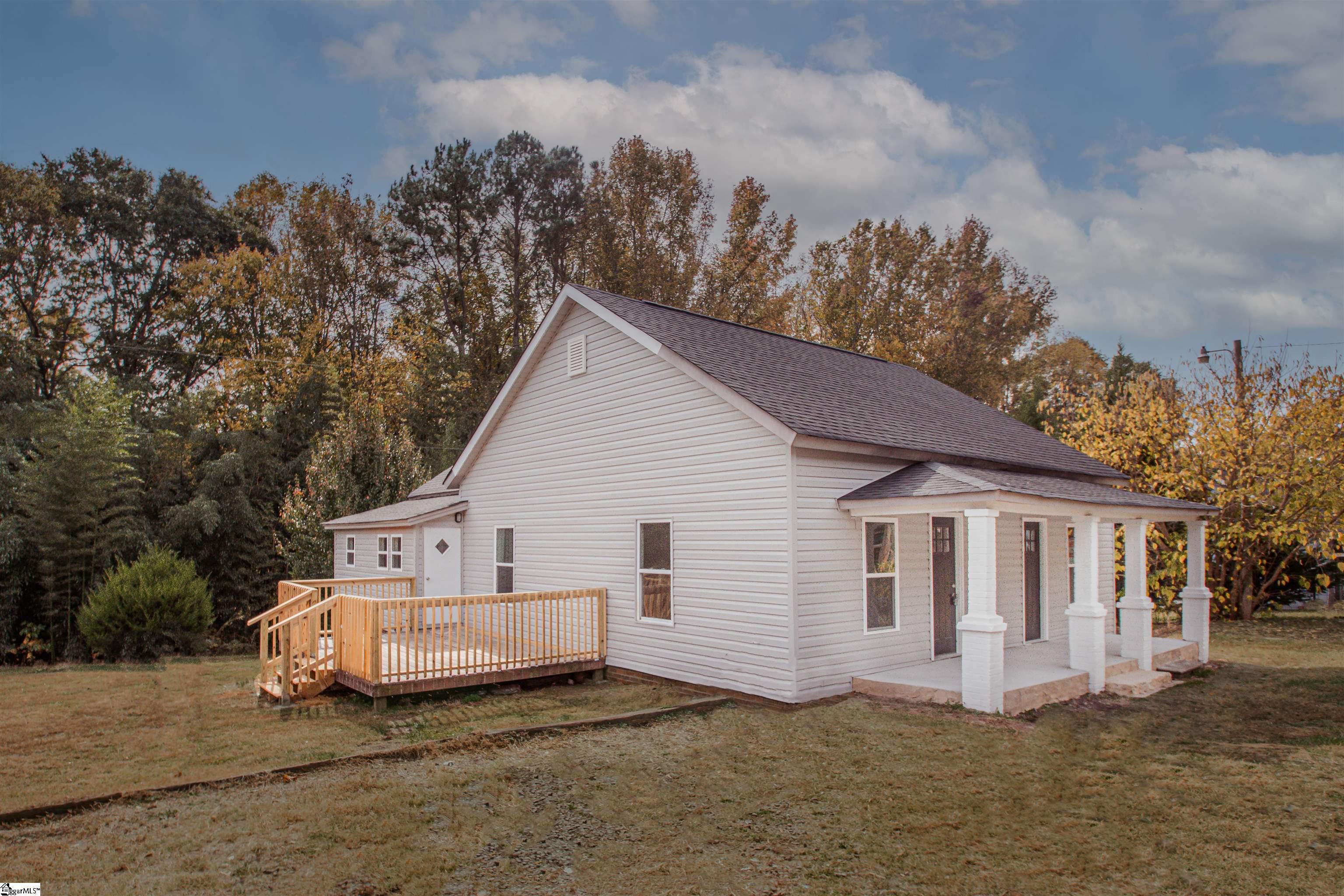 209 Pickens Street, Unit A Easley, SC 29640 - Photo 3 of 25