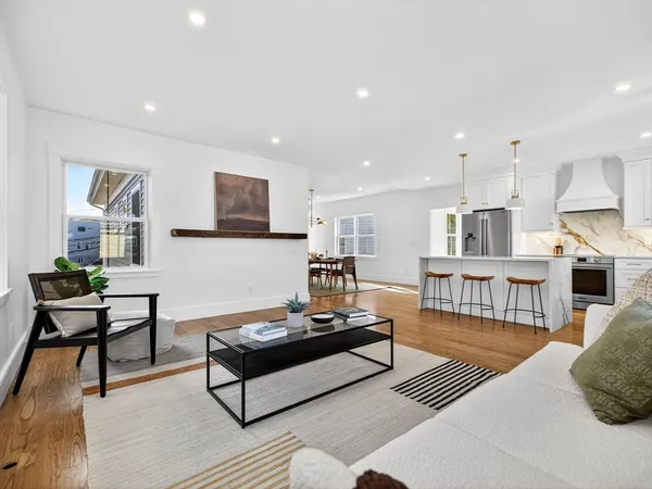 $1,925,000 | 31 Houghton Street, Unit B, Somerville, MA 02143