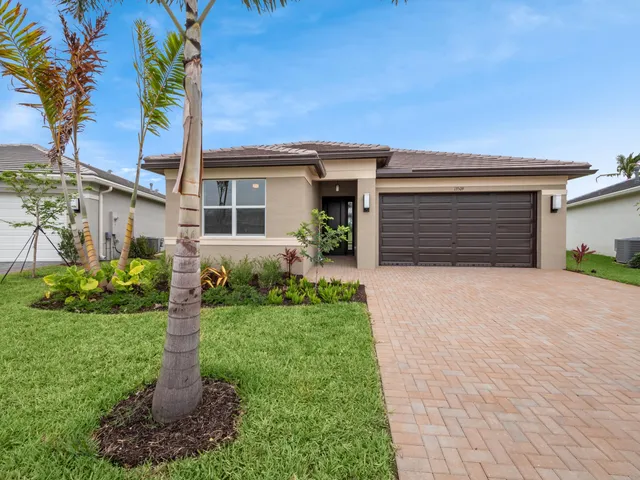 $479,900 | 13509 Southwest Oceanus Boulevard, Port St. Lucie, FL 34987