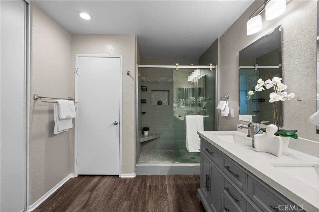 28244 Springvale Lane Castaic, CA 91384 - Photo 27 of 42