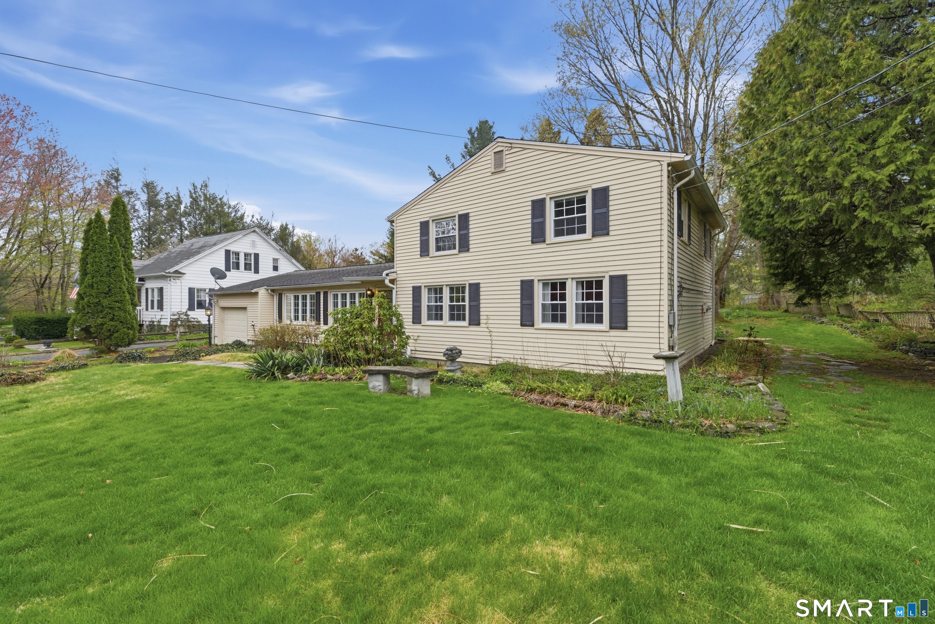 16 Hamilton Lane Watertown, CT 06795 - Photo 6 of 40
