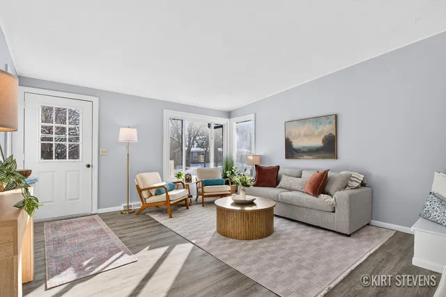 $285,000 | 1045 40th Street Southwest, Wyoming, MI 49509