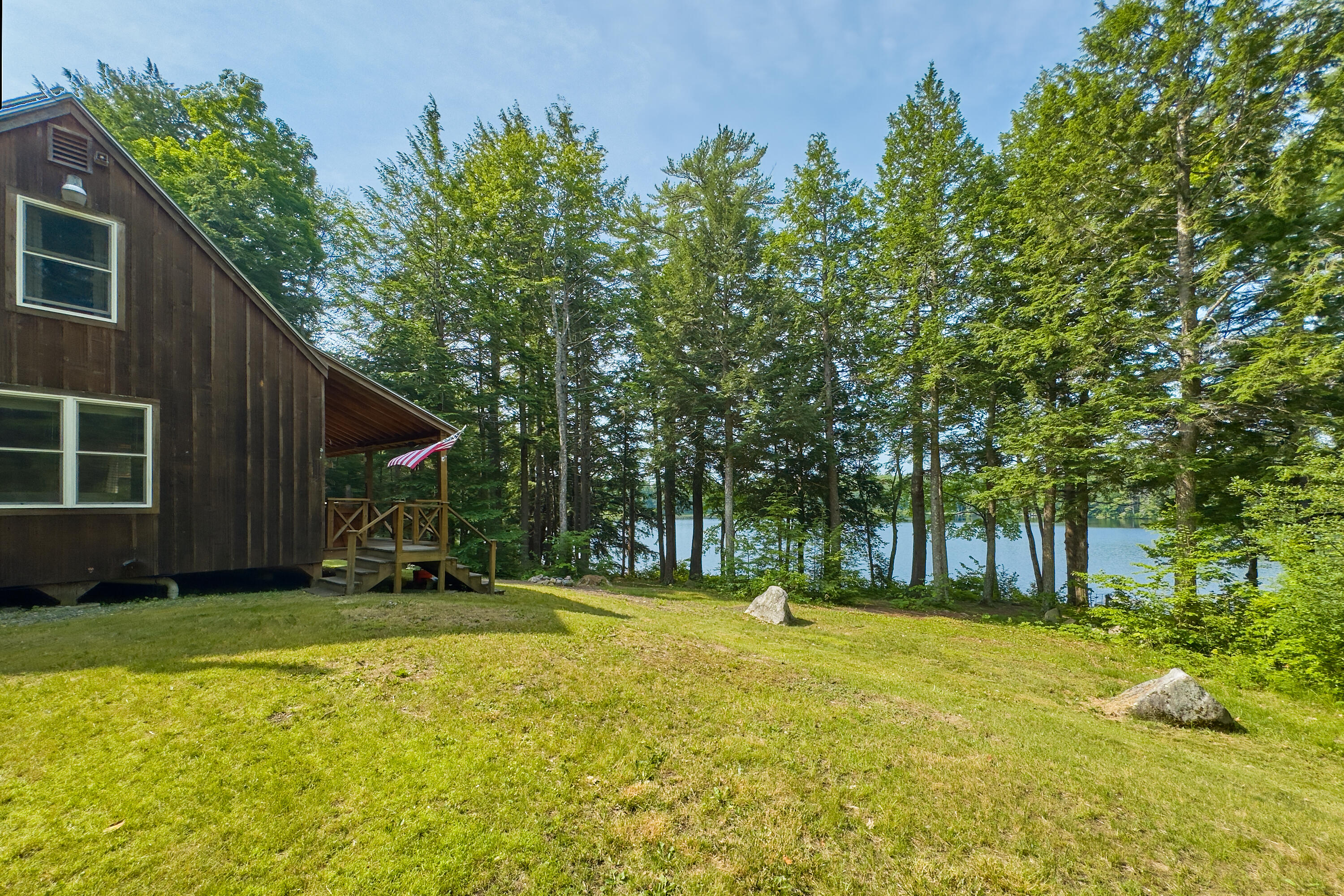 660 Sprague Road Waldoboro, ME 04572 - Photo 5 of 45 Approaching