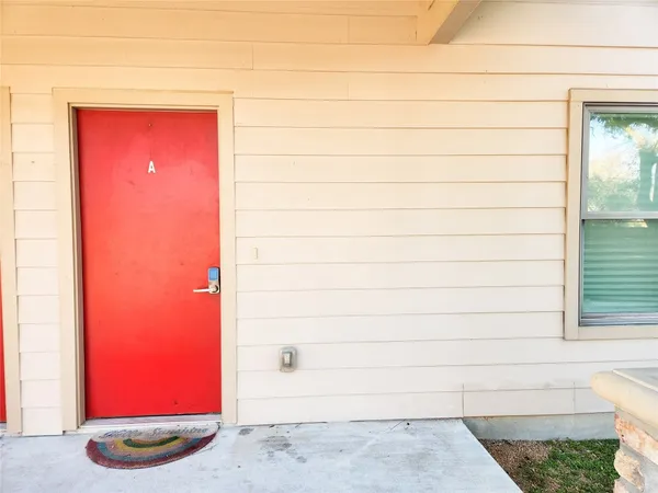 $1,575 | 5910 Shelburne Street, Unit A, Houston, TX 77396