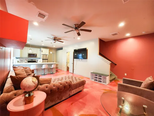 $1,575 | 5910 Shelburne Street, Unit A, Houston, TX 77396