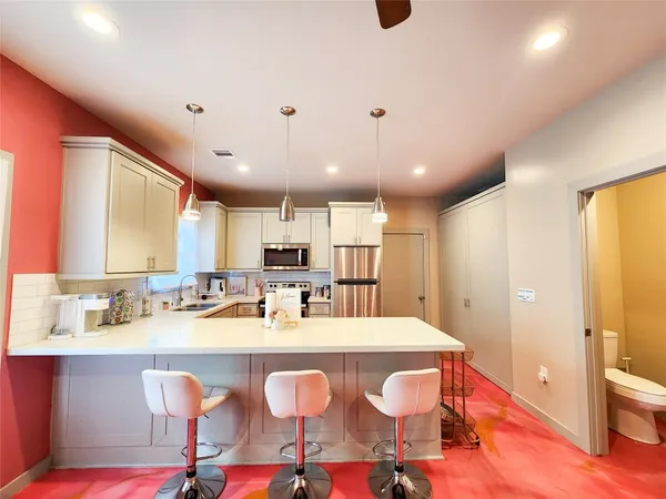 $1,575 | 5910 Shelburne Street, Unit A, Houston, TX 77396