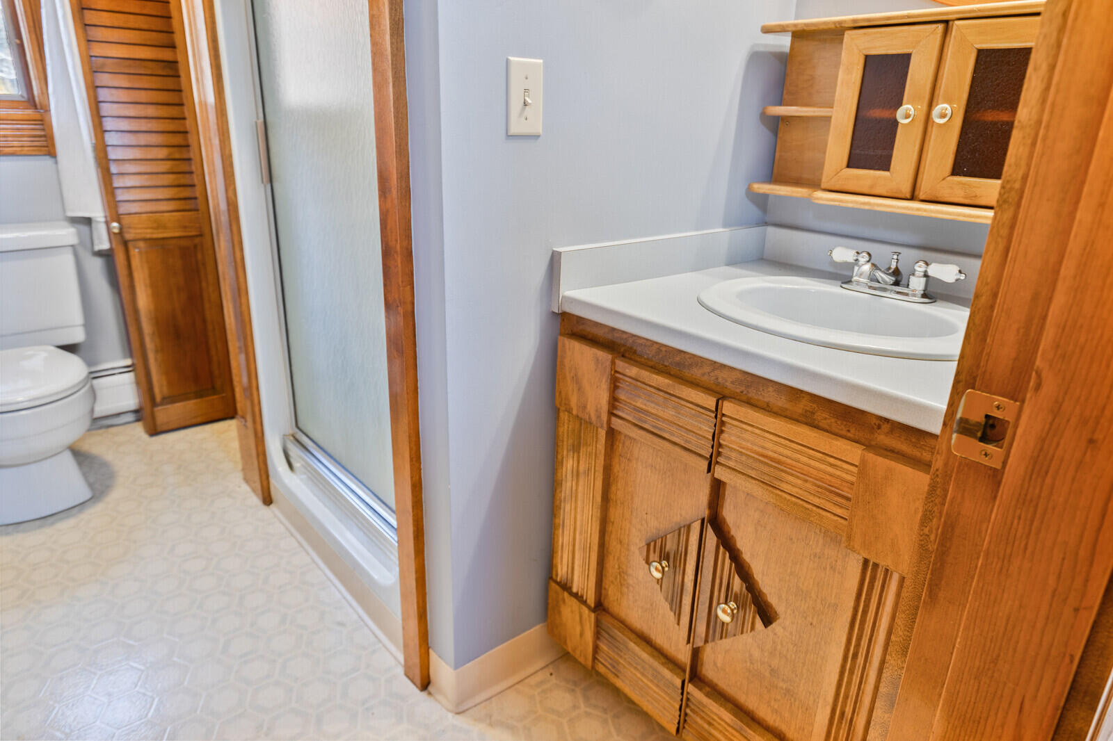 843 East Benton Road Benton, ME 04901 - Photo 45 of 100 Second floor bath