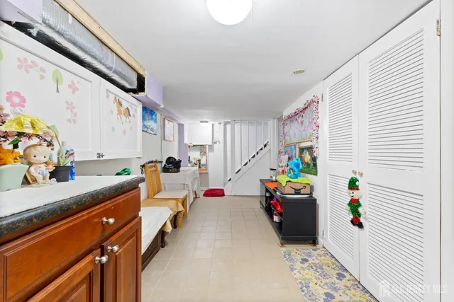 $750,000 | 122 South Lincoln Avenue, Middlesex, NJ 08846