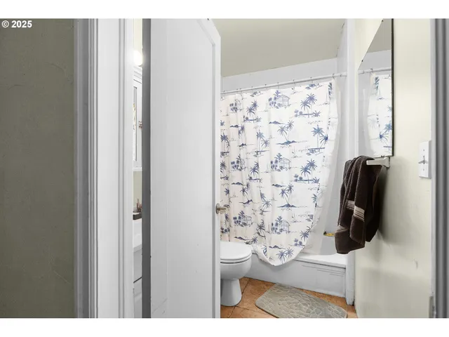 $235,000 | 1951 Austin Road, Roseburg, OR 97471