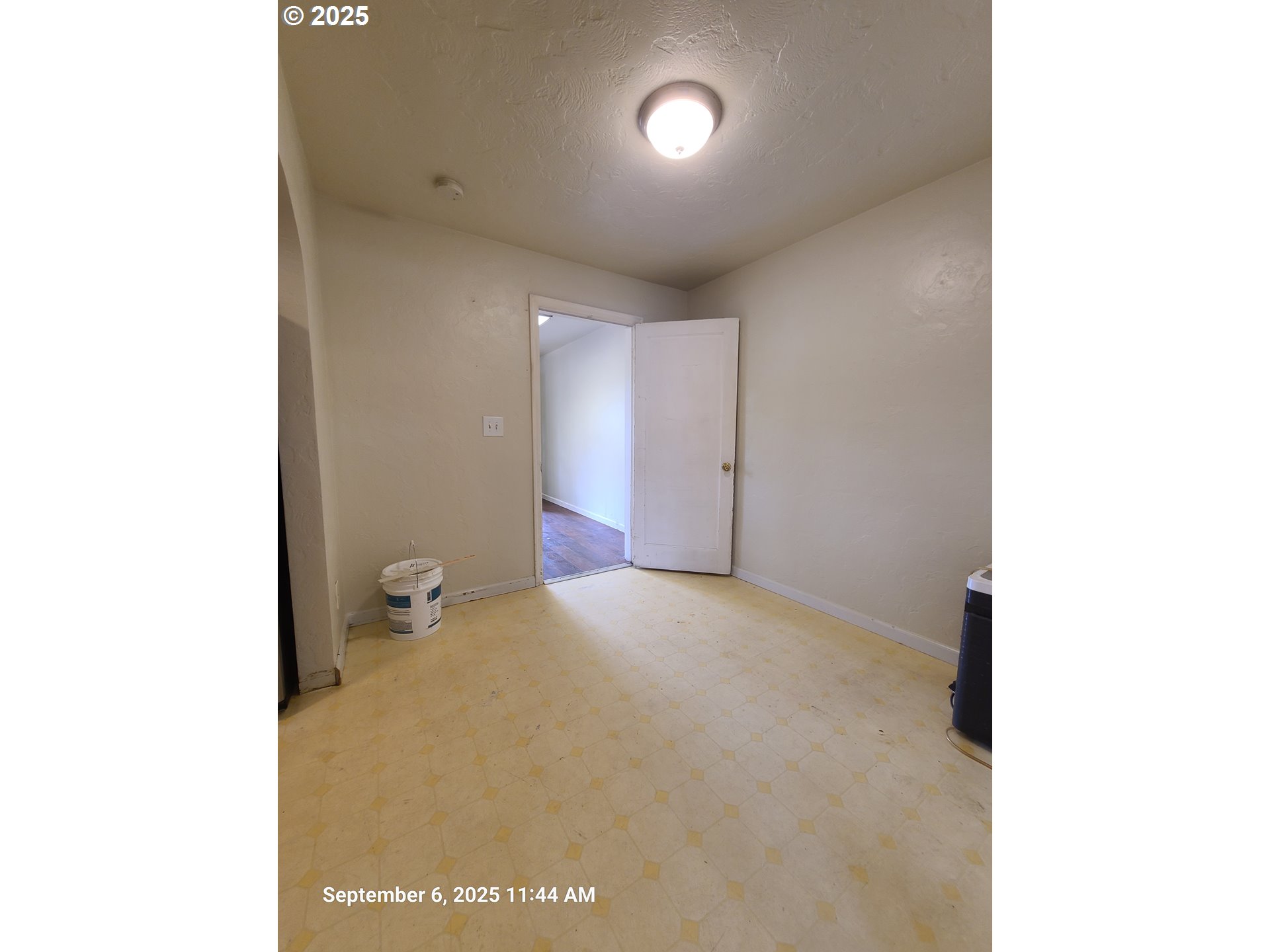 1951 Austin Road Roseburg, OR 97471 - Photo 33 of 41