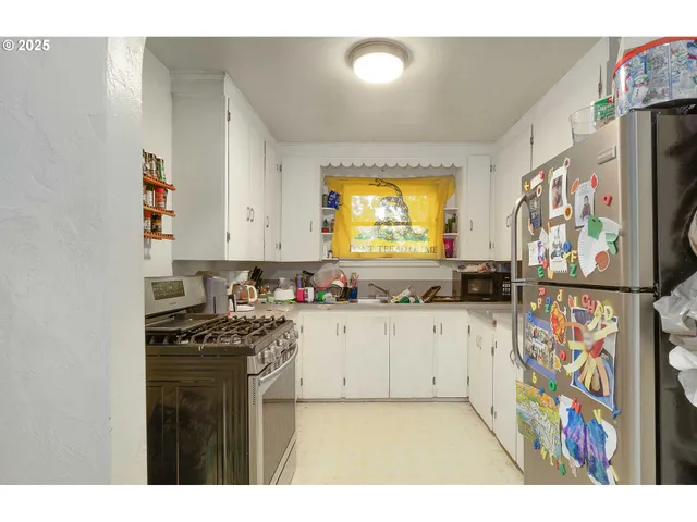 $235,000 | 1951 Austin Road, Roseburg, OR 97471