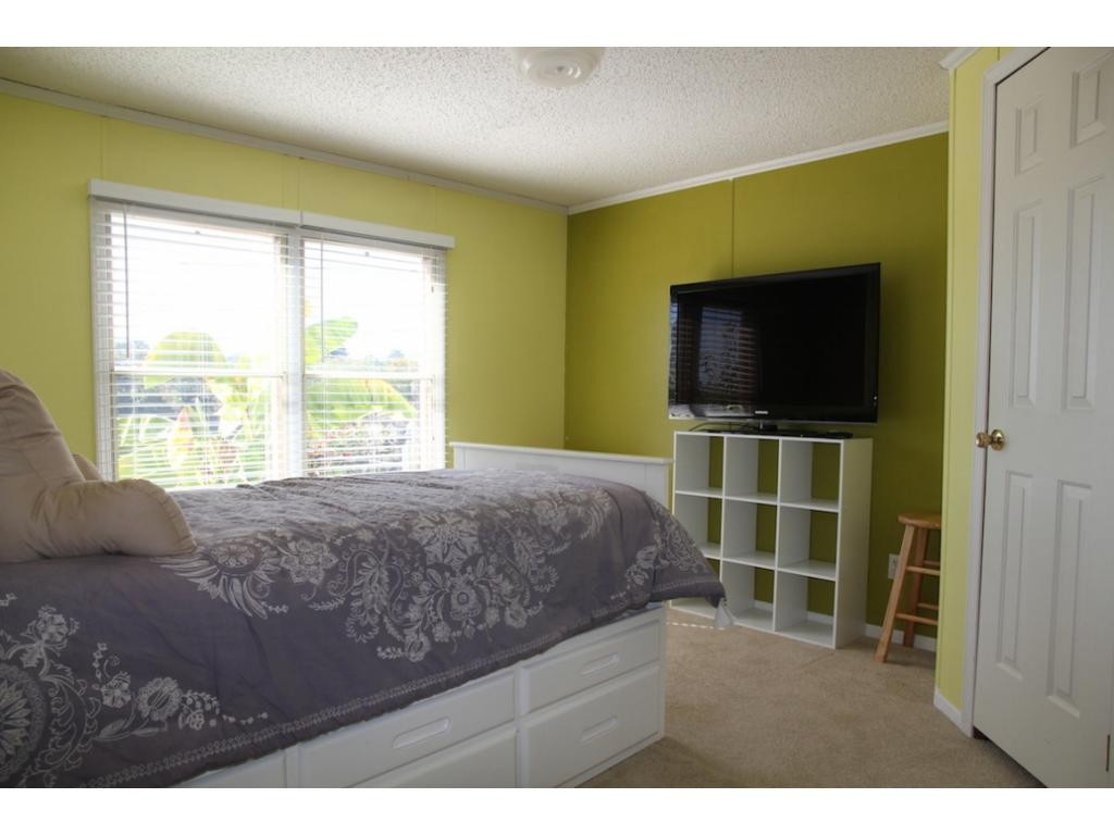 900 Summer Sound Road Piney Flats, TN 37686 - Photo 11 of 20 Bedroom 2