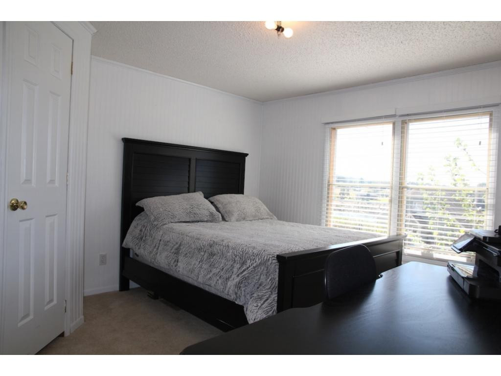 900 Summer Sound Road Piney Flats, TN 37686 - Photo 13 of 20 Bedroom 3