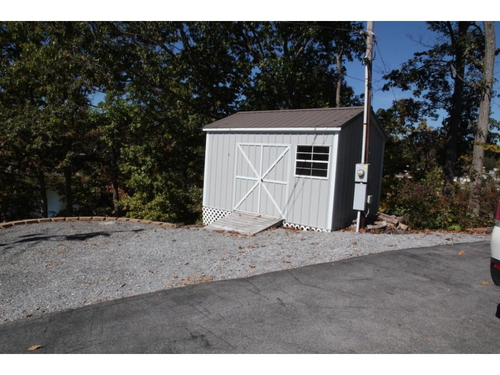 900 Summer Sound Road Piney Flats, TN 37686 - Photo 19 of 20 Photo 19