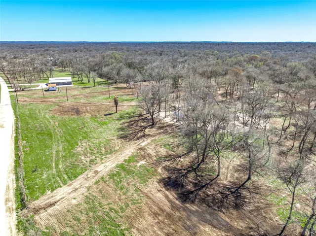 a view of an outdoor space and a yard