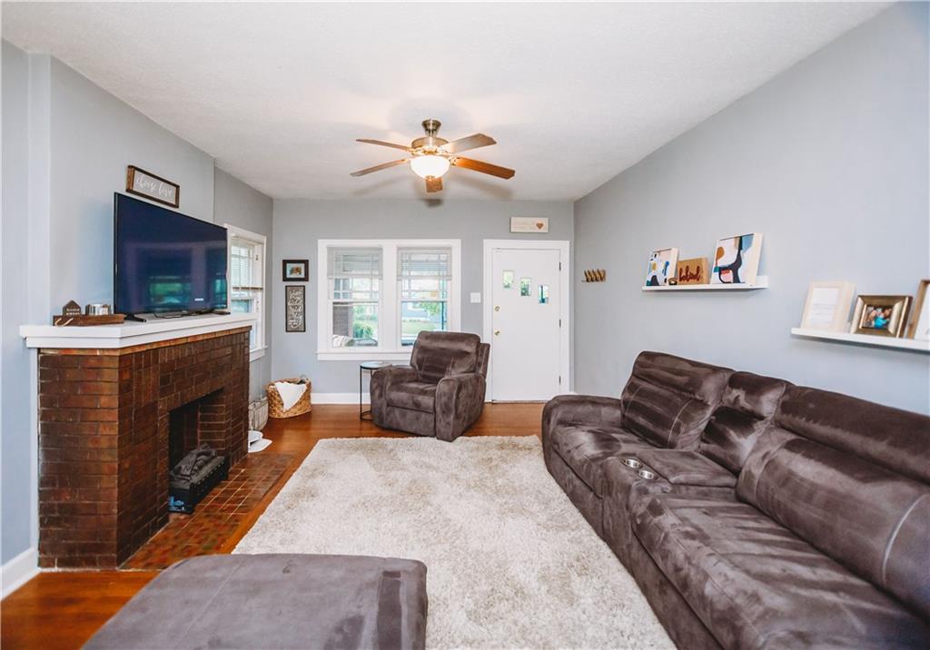 915 North Riley Avenue Indianapolis, IN 46201 - Photo 8 of 28 Gallery Image 8