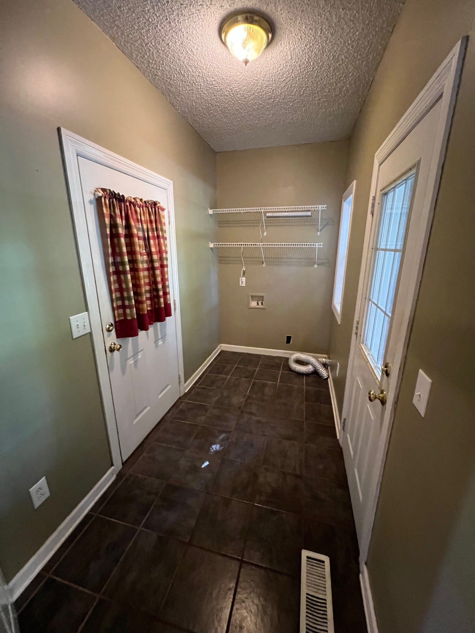 1400 Sumac Road Pulaski, TN 38478 - Photo 11 of 49 an empty room with windows