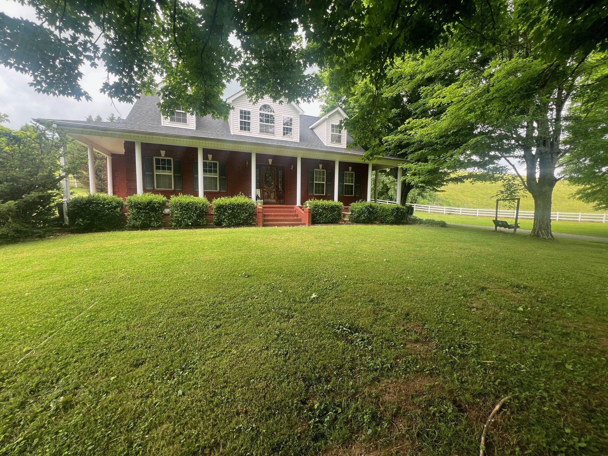 1400 Sumac Road Pulaski, TN 38478 - Photo 48 of 49 front view of a house with a garden